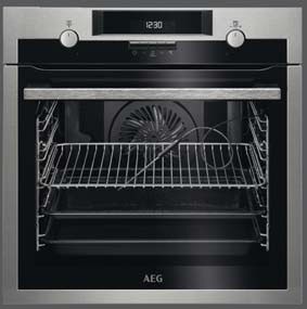 VSTAVANÁ RÚRA AEG Mastery SenseCook BEE542320