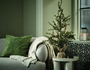 4) Ozdoby na stromček LUCIA