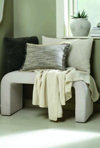 3) Ozdobný vankúš SKOGSIV