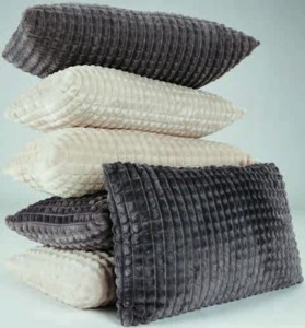 Ozdobný vankúš HAGTORN