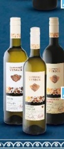 Slovenské vinice víno